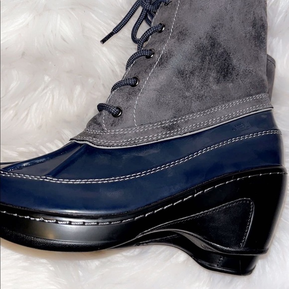 Navy Blue JBU snow/rain boot lace up with zipper on the side - Picture 6 of 9